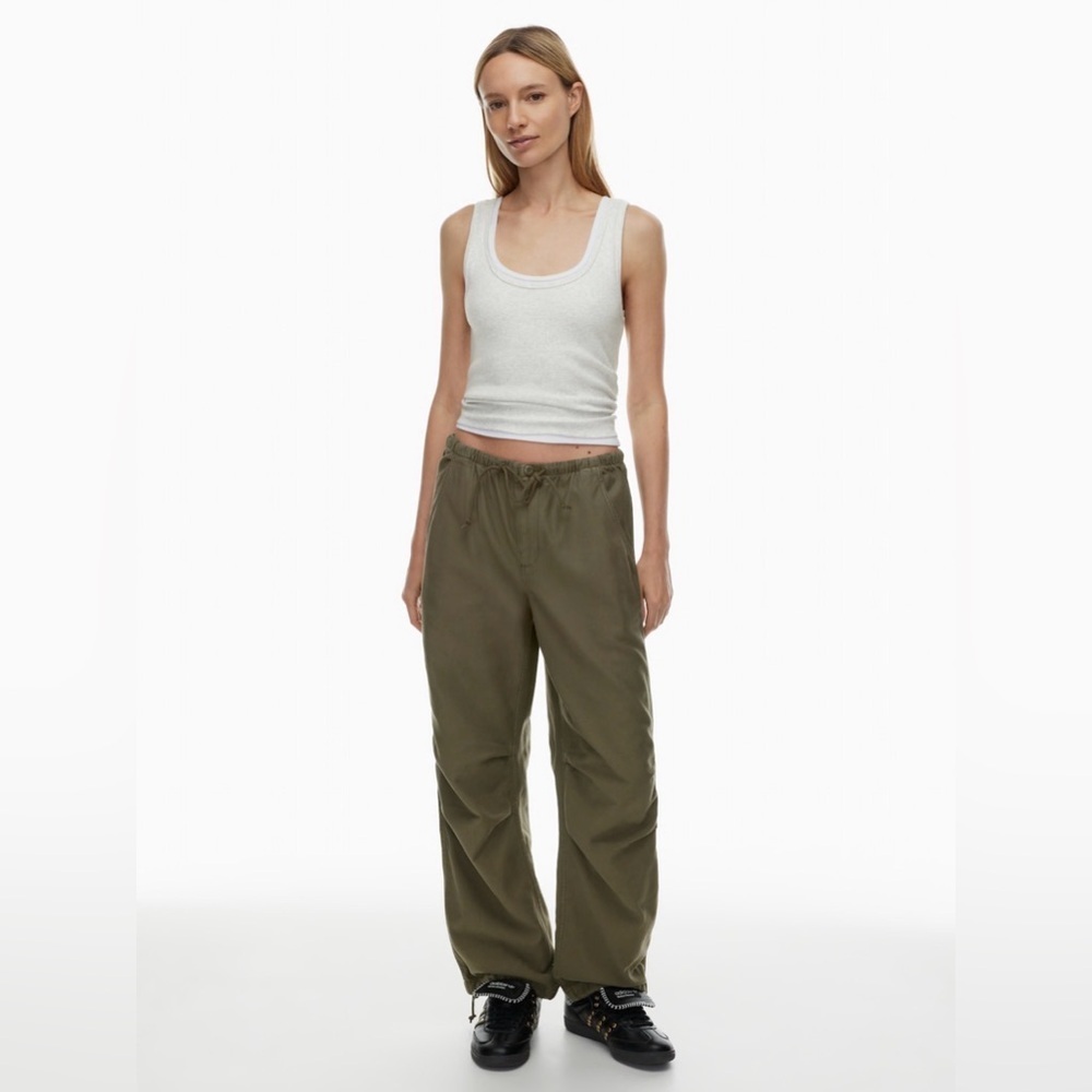 TNA Cache Cargo Pants Size S Mid-Rise Parachute Soft Cotton Relaxed Fit